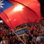 large crowd with Taiwan flag