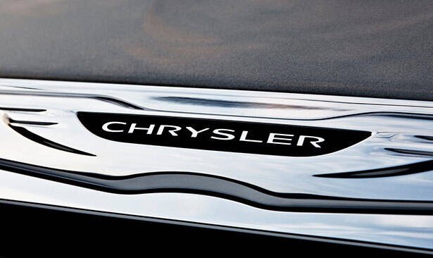 Chrysler car logo
